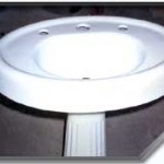 Our expert porcelain sink repair restores an old, battered sink to like-new condition.